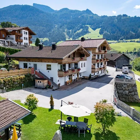 公寓 Gaestehaus Rahm - Familie Wechselberger *