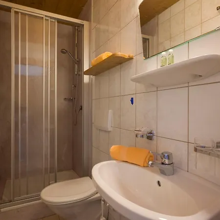 Apartament Gaestehaus Rahm - Familie Wechselberger Zell am Ziller